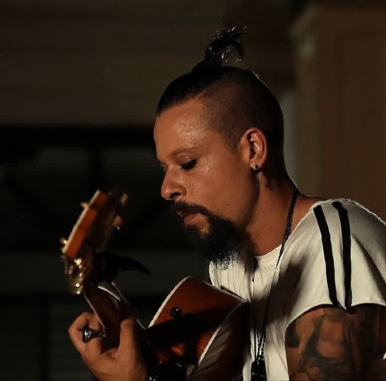 Fingerstyle, close up